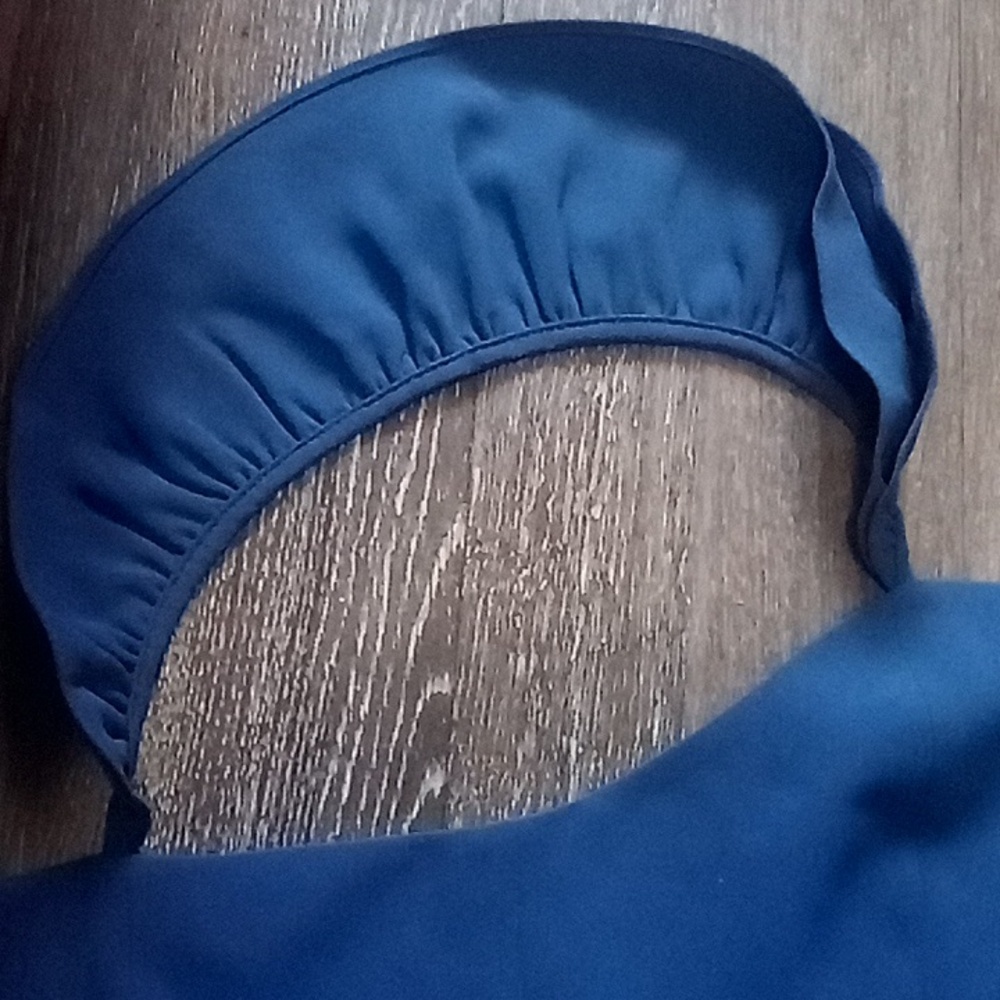 Alice + Olivia Royal Blue Ruffled Strap Crop Top - Picture 16 of 16